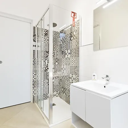 Hostdomus - Sunrise Sea View - Finale Ligure Apartment