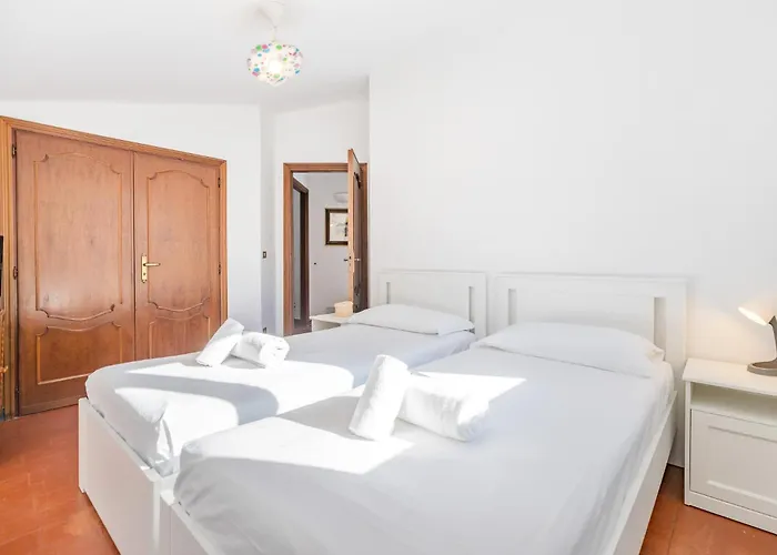 Hostdomus - Sunrise Platinum Sea View - Finale Ligure Appartement