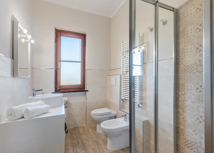 Hostdomus - Sunrise Platinum Sea View - Finale Ligure