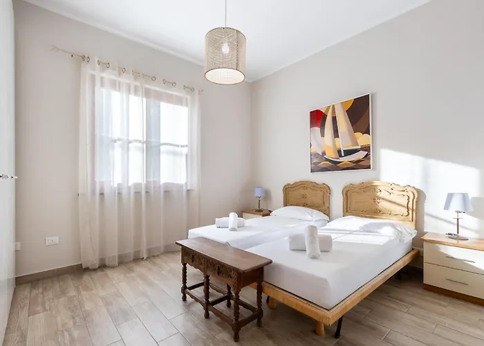 Hostdomus - Sunrise Platinum Sea View - Finale Ligure Apartment Bardino Nuovo