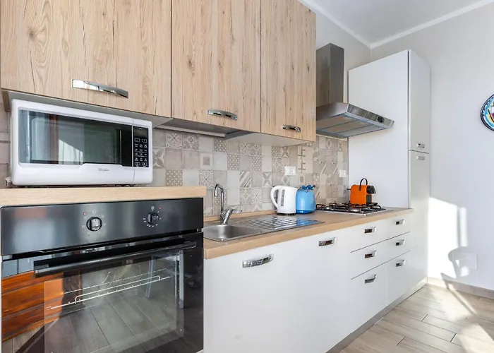 Hostdomus - Sunrise Platinum Sea View - Finale Ligure * Bardino Nuovo