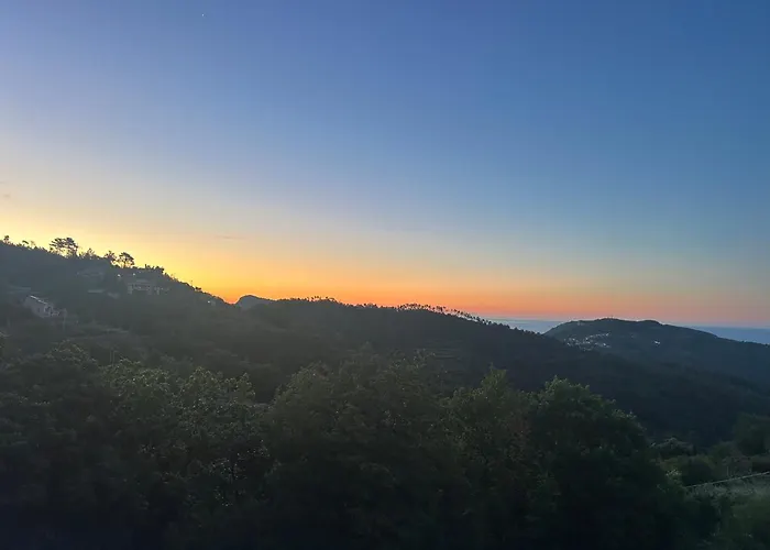 Hostdomus - Sunrise Platinum Sea View - Finale Ligure Bardino Nuovo