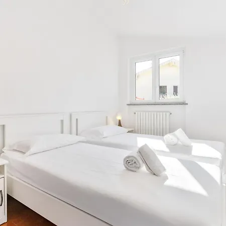 דירה Hostdomus - Sunrise Sea View - Finale Ligure