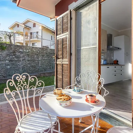 Hostdomus - Sunrise Sea View - Finale Ligure Apartamento *