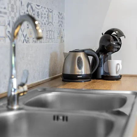 Hostdomus - Sunrise Sea View - Finale Ligure *