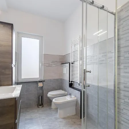 Hostdomus - Sunrise Sea View - Finale Ligure Bardino Nuovo