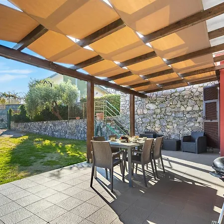 Hostdomus - Sunrise Sea View - Finale Ligure Διαμέρισμα