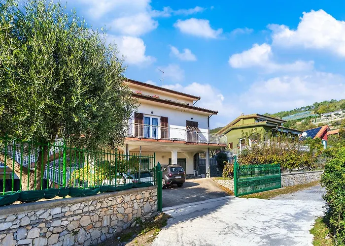 Lejlighed Hostdomus - Sunrise Sea View - Finale Ligure Bardino Nuovo