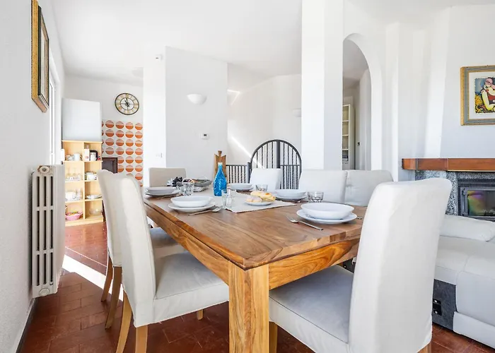 Lejlighed Hostdomus - Sunrise Sea View - Finale Ligure *