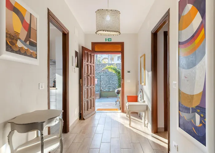 Hostdomus - Sunrise Sea View - Finale Ligure